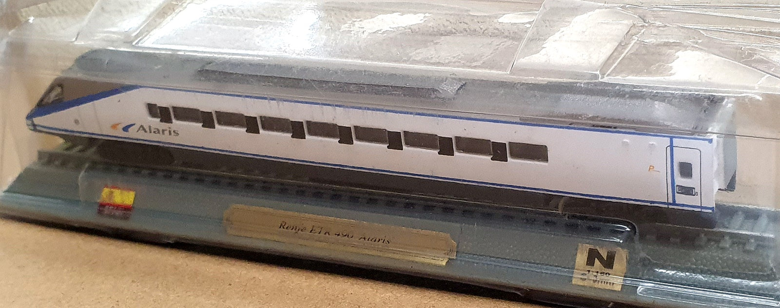 Del Prado 1/160 Scale LOC032 - Renfe Class ETR 490 Alaris Static Model