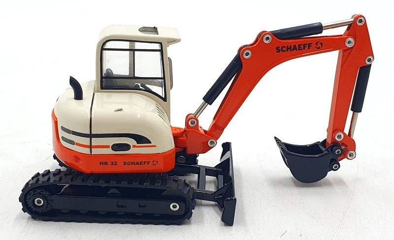 Brami Modell 1/50 Scale 21024A - Schaeff HR 32 Raupenbagger - White/Red
