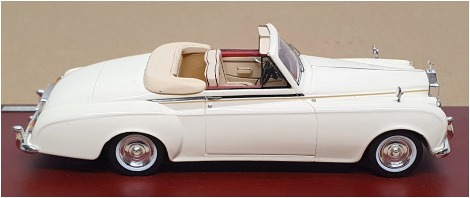 TSM 1/43 Scale TSM134352 - 1959 Rolls Royce Silver Cloud I DHC - Cream White