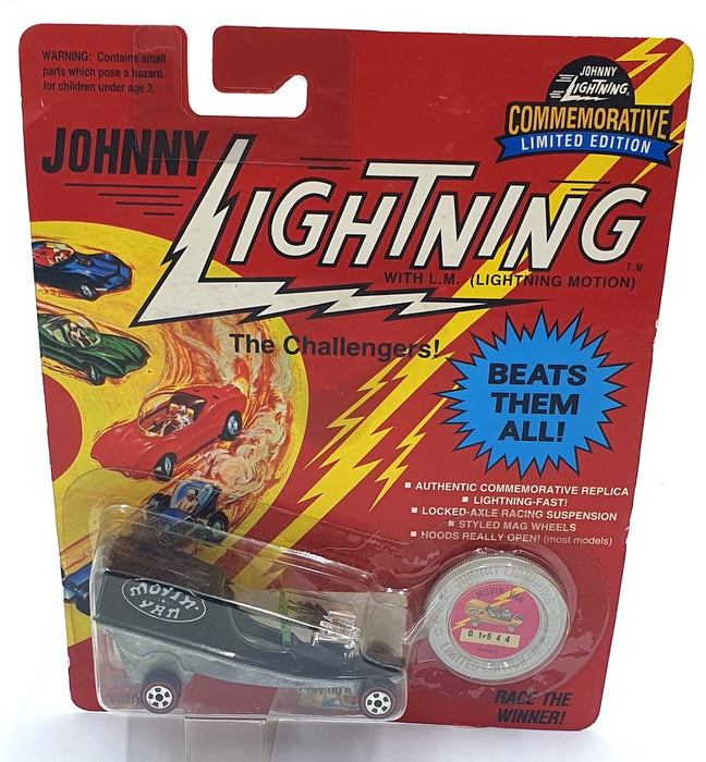 Johnny Lightning 1/64 Scale 100-150 - The Challengers Movin' Van - Black