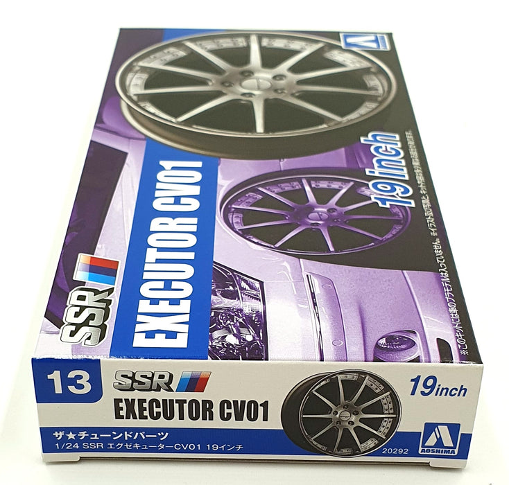 Aoshima 1/24 Scale 20292 - SSR Executor CV01 19' Wheels & Tyres Set #13