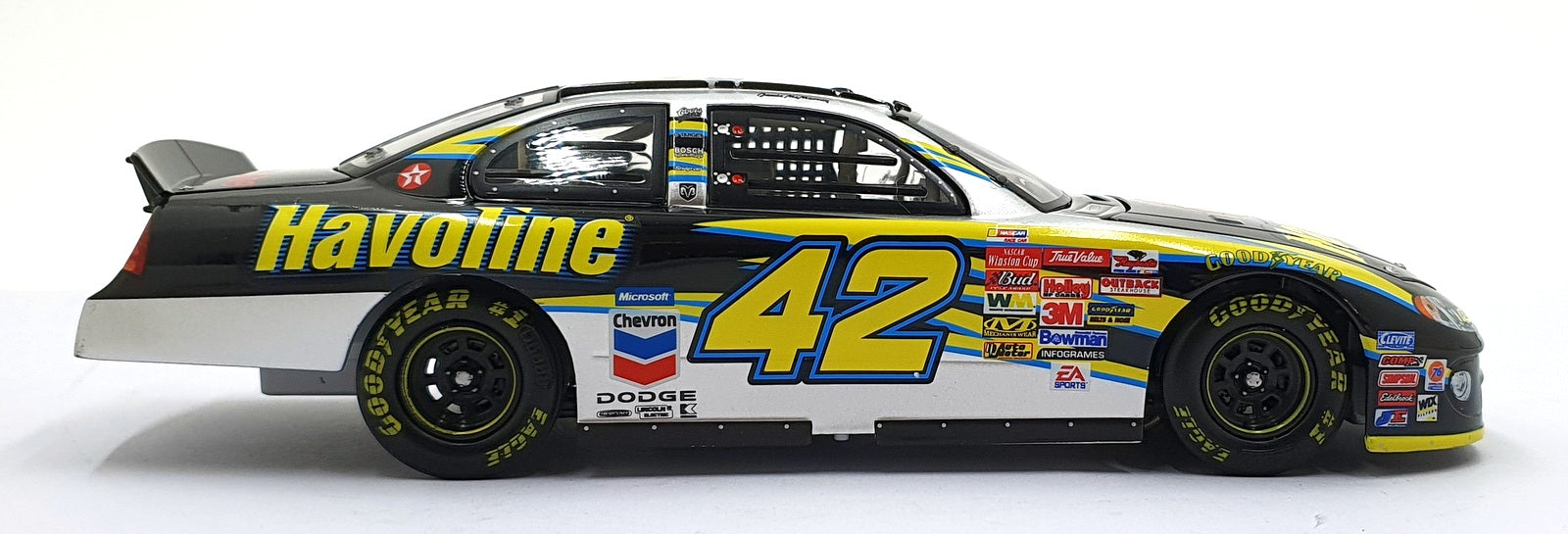 Action 1/24 Scale Diecast 103563 - 2003 Dodge Trepid #42 Havoline - McMurray