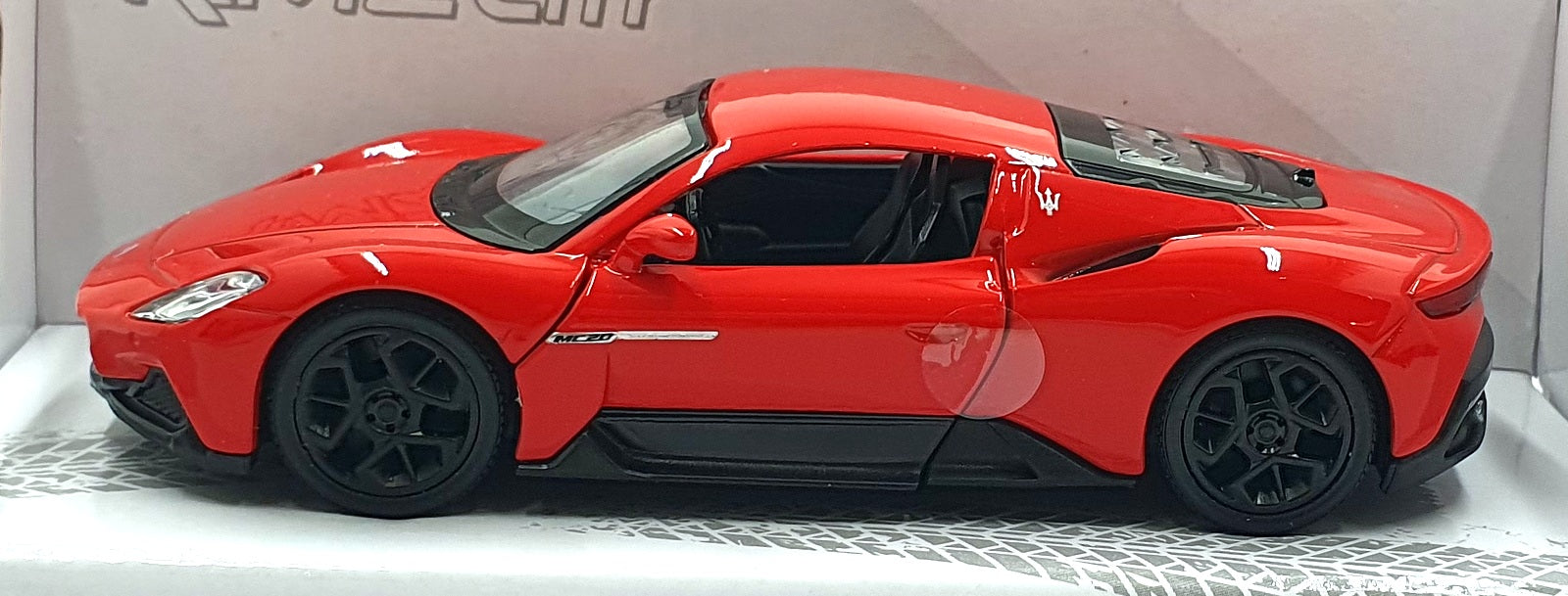 Kandy Toys 12cm Long Model Car TY6386 - Maserati MC20 Pull Back & Go - Red/Black