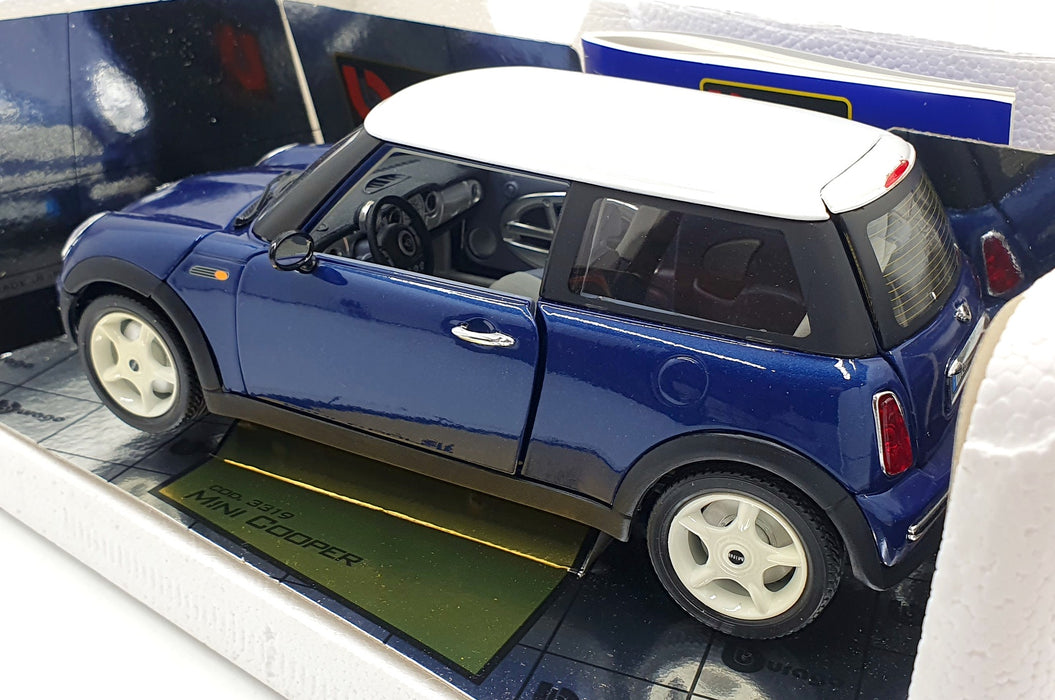 Burago 1/18 Scale Diecast 3319 - Mini Cooper 2000 - Blue/White