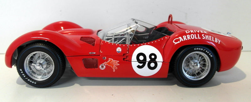 Minichamps 1/18 Scale Diecast 100 601298 - Maserati Tipo 61 Carrol Shelby 1960