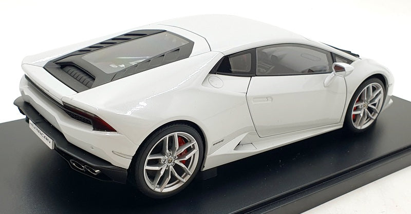 Autoart 1/18 Scale Diecast 74602 - Lamborghini Huracan LP610-4 - Metallic White