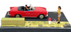 Altaya La Route Bleue 1/43 Scale DIR116 - Simca Aronde Diorama - Red