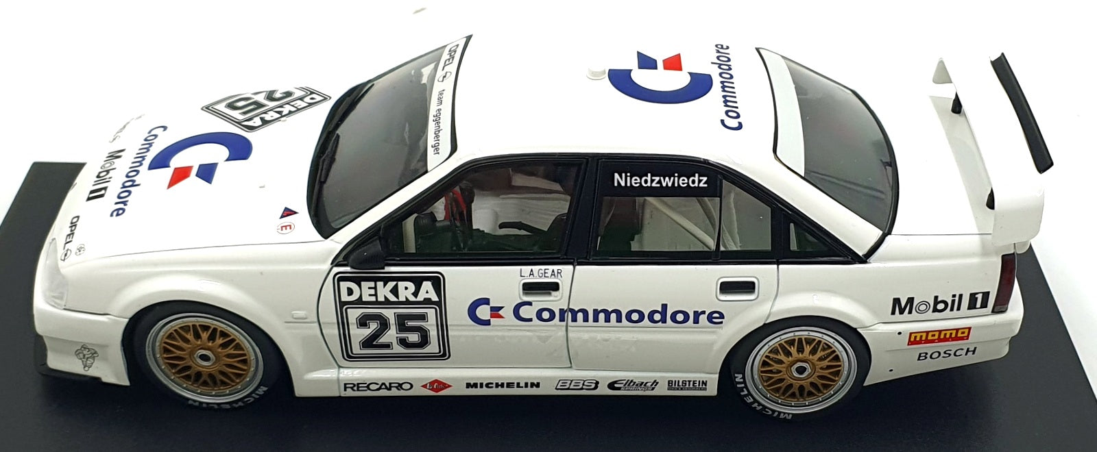 Werk83 1/18 Scale Diecast  W18045003 Opel Omega Evo 500 #25 DTM 1991 Niedzwiedz