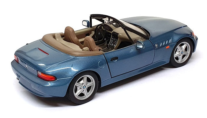 UT Models 1/18 Scale 25625H - BMW Z3 Bond 007 Goldeneye - Met. Blue