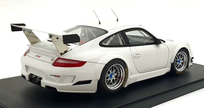 Autoart 1/18 Scale Diecast 80973 Porsche 911 (997) GT3 RSR 2009 Plain Body White