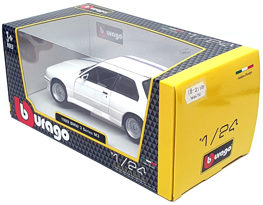 Burago 1/24 Scale Diecast 18-21100 - 1988 BMW 3 Series M3 - White
