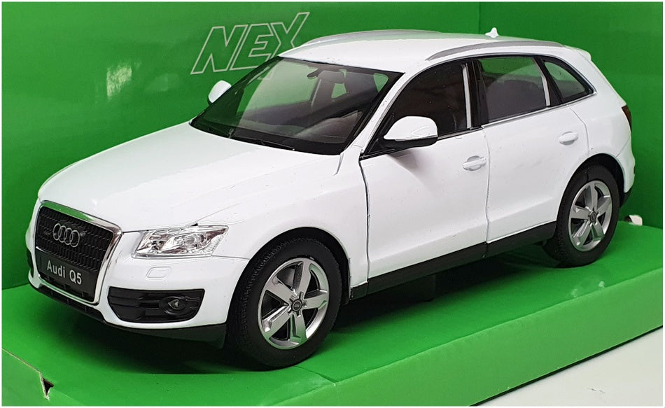 Welly NEX 1/24 Scale 22518W - 2008 Audi Q5 - White