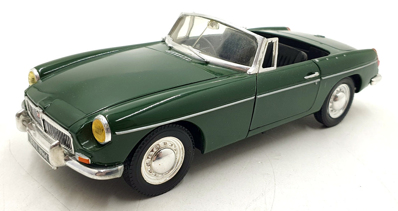 Corgi 1/18 Scale 95106 - 1963 MG MGB Roadster Green - with wooden plinth