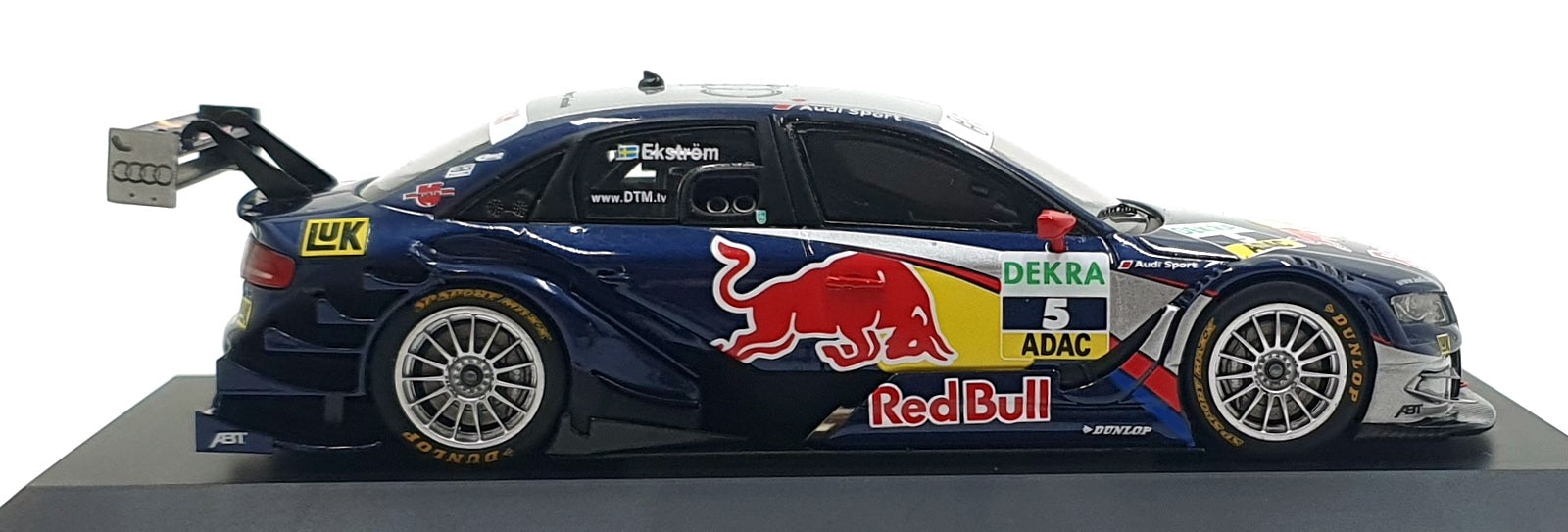 Audi Dealer Model 1/43 Scale 502.10.001.13 Red Bull Audi A4 DTM #5 2010 Ekstrom