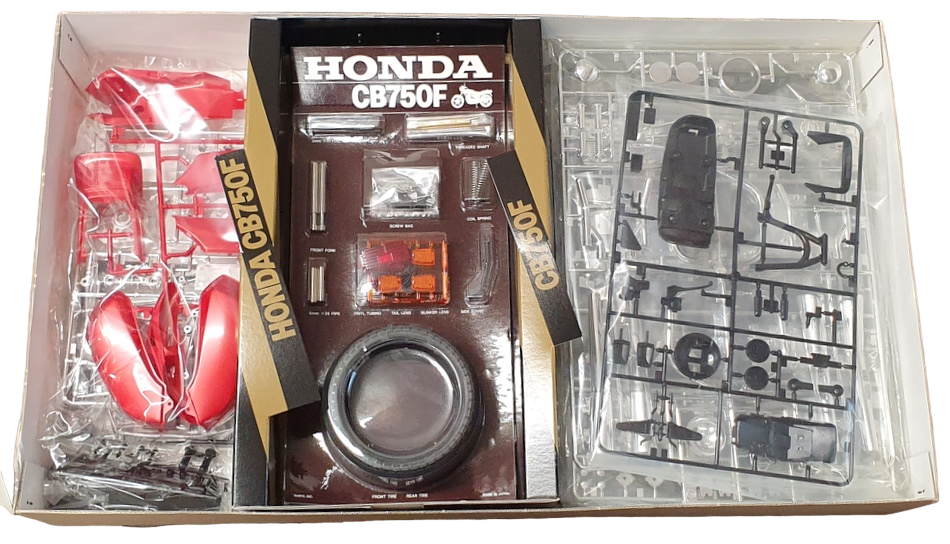 Tamiya 1/6 Scale Model Kit 16020 - Honda CB750F Motorbike
