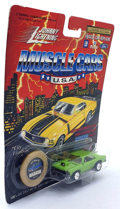 Johnny Lightning 1/64 Scale 200-190 - Muscle Cars 1972 Chevrolet Nova SS