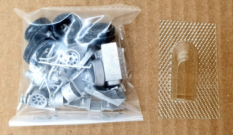 S.R.C. Models 1/43 Scale Unbuilt Kit 18-87 - 1966 F1 Cooper-Maserati Type 81