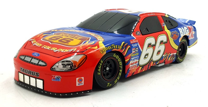Action 1/24 Scale 11217 - Ford Taurus 2000 NASCAR #66 K Mart Victory - Waltrip