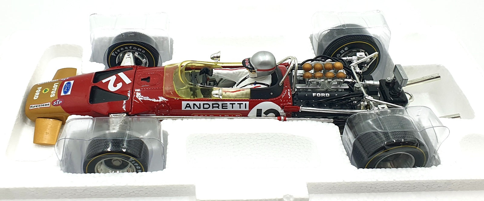 Quartzo 1/18 Scale Diecast Q9004 - Lotus 49B USA 1968 Mario Andretti