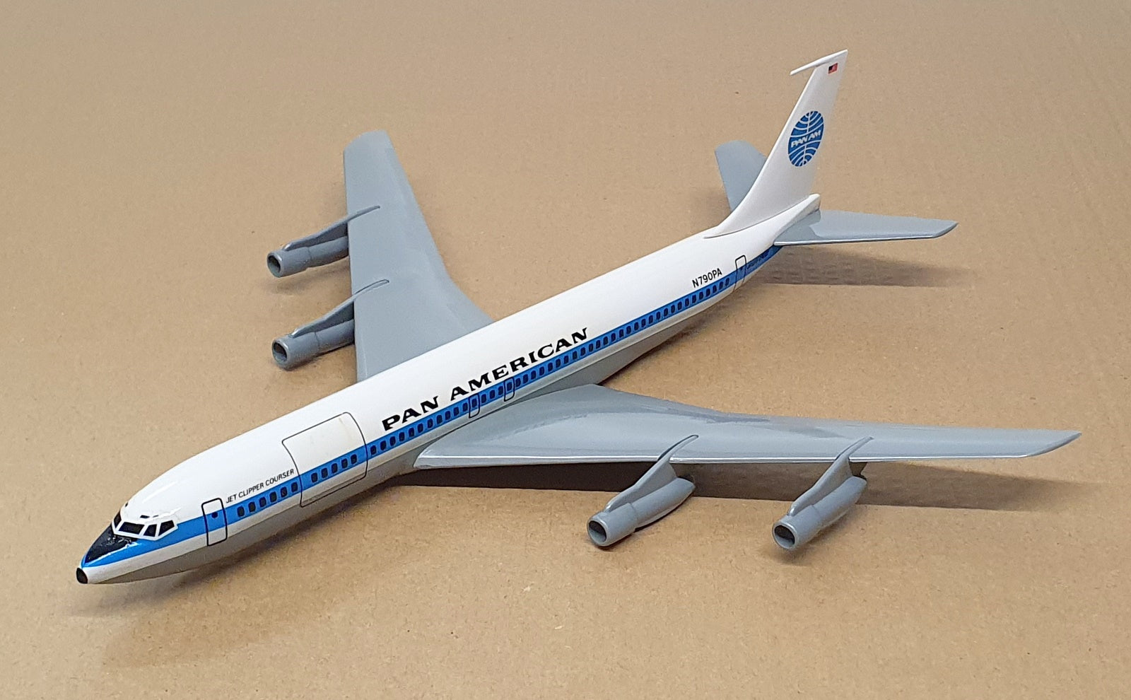 CMD'S Nostalgic Models CMD02 - Boeing 707 Aircraft Pan-Am N790PA
