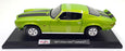 Maisto 1/18 Scale Diecast 46629 - 1971 Chevrolet Camaro - Green/Black