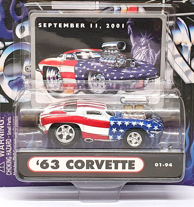 Muscle Machines 1/64 Scale 71151 01-94 - 1963 Chevrolet Corvette Stars & Stripes