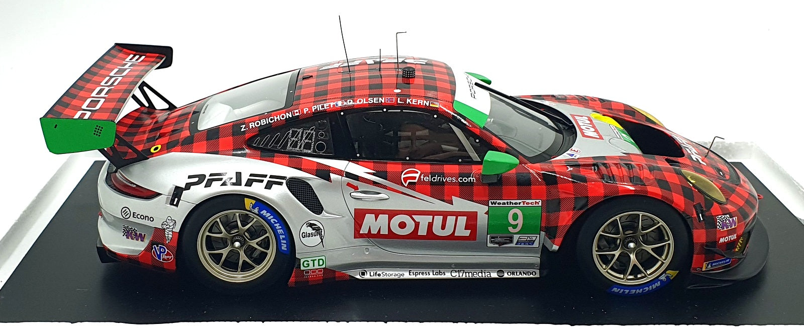 Spark 1/18 Scale Resin SP9626 - Porsche 911 GT3 R Daytona 2020 PFAFF