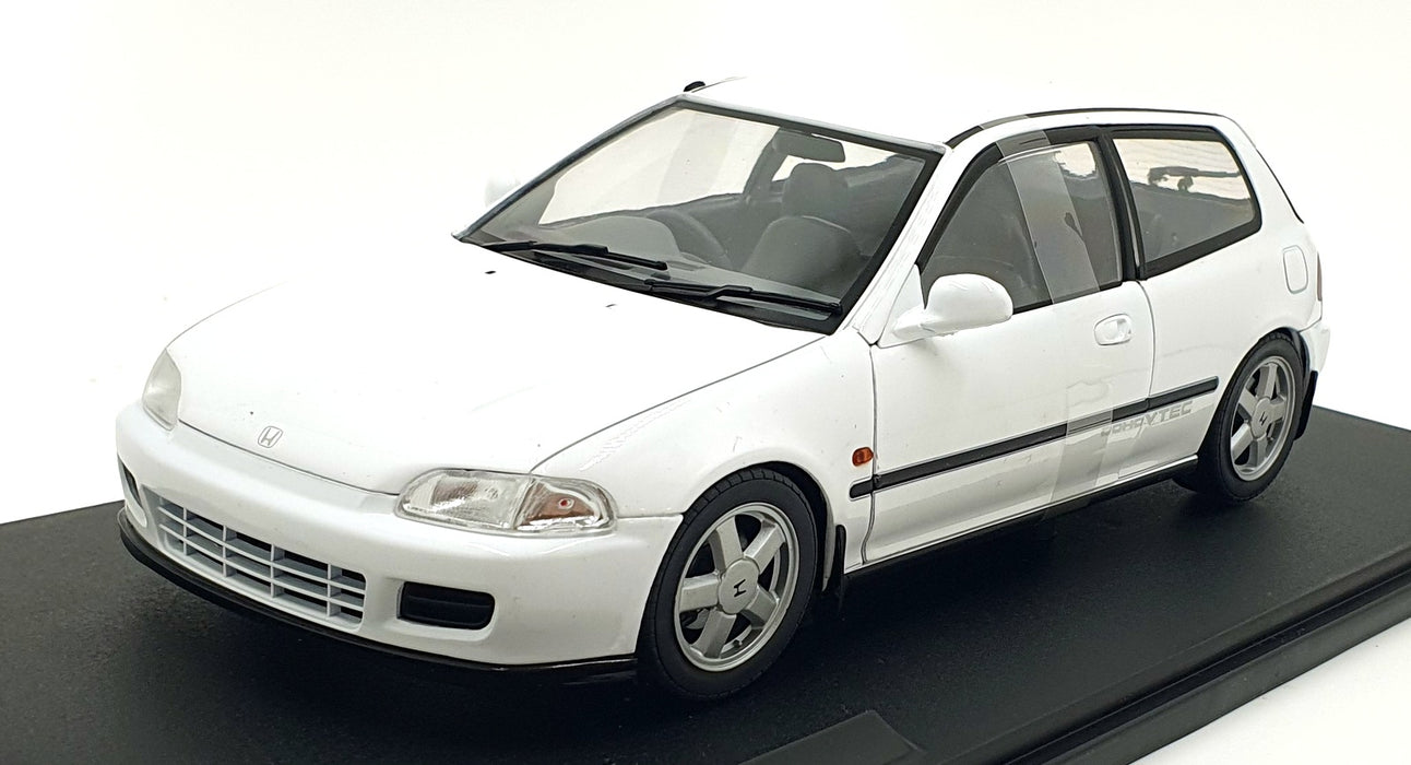 Solido 1/18 Scale Diecast S1810401 - 1991 Honda Civic (EG6) - Frost White