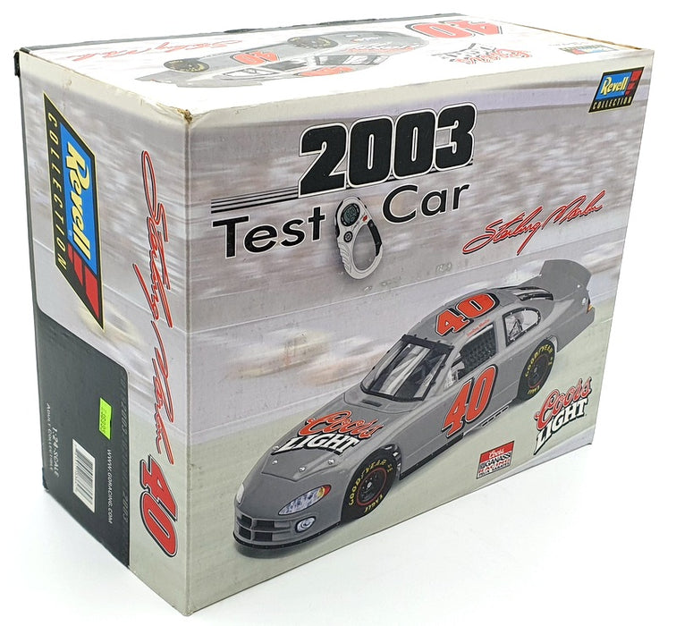 Revell 1/24 Scale 103410 2003 Dodge Intrepid R/T Coors Light & Stopwatch