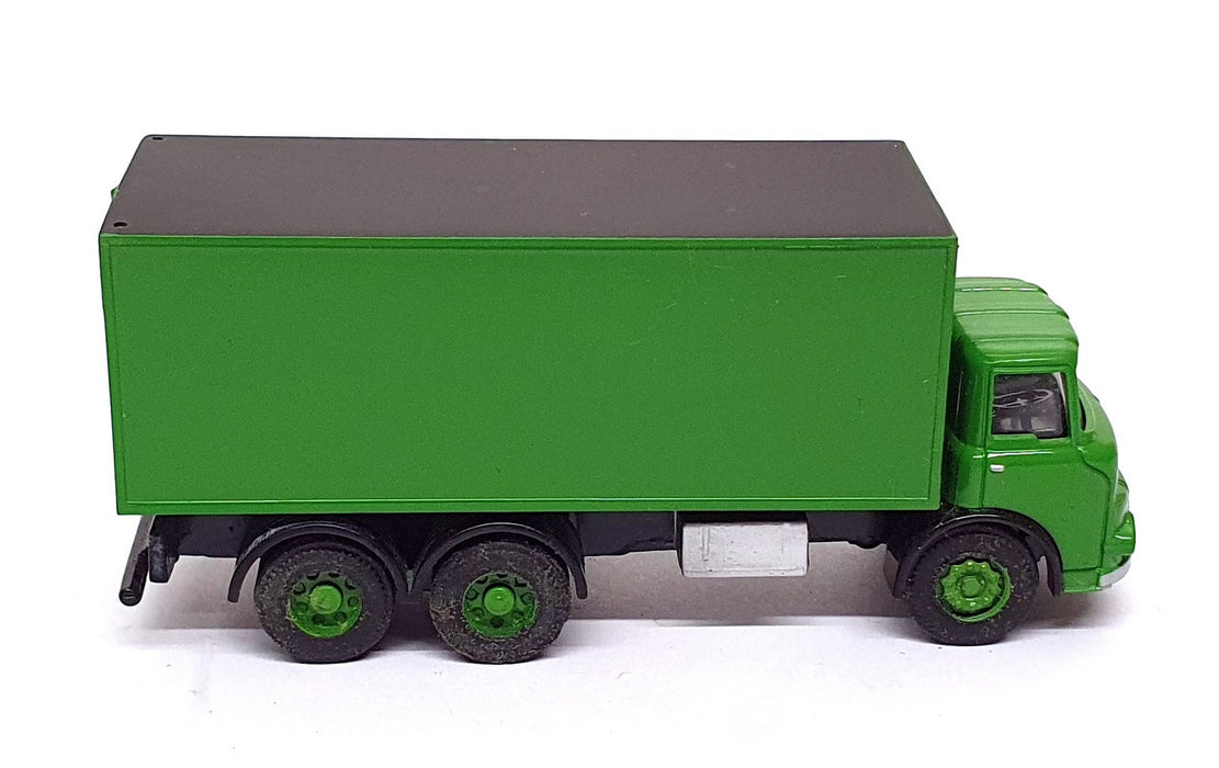 Base Toys 1/76 Scale Diecast L6C-01 - Leyland LAD Box Van - Green