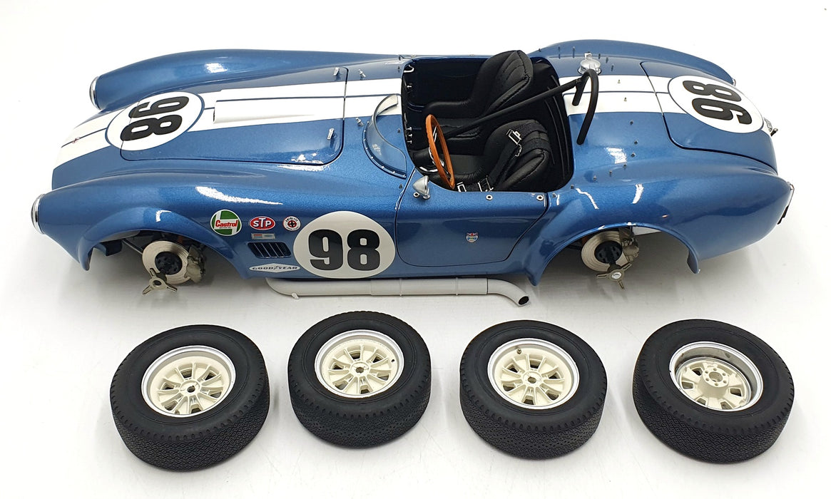 GMP 1/12 Scale G1202608 - Shelby Cobra 289 USRRC #98 Blue/White