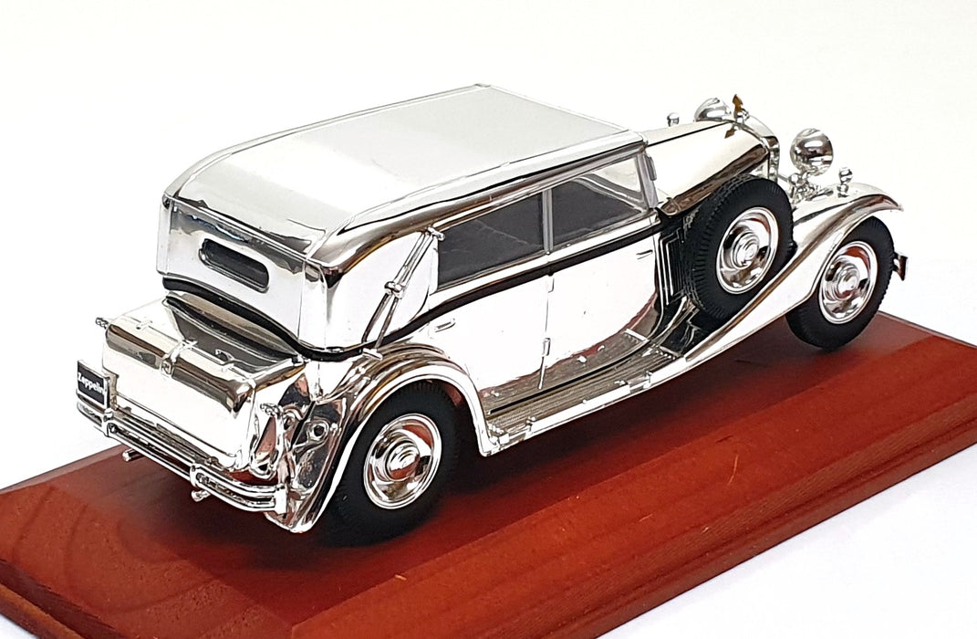 Atlas Silver Cars 1/43 Scale 7 687 102 - Maybach Zeppelin - Chrome Silver