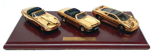 Maisto 1/38 Scale 3 Car Set 3JAGG - Jaguar E-Type XJS & XJ220 - 22ct Gold Plated
