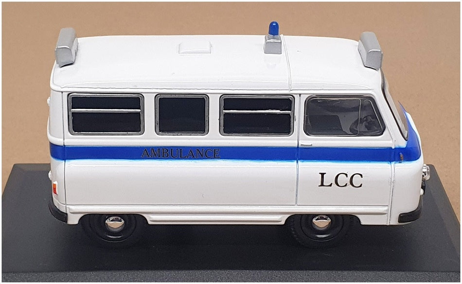 Oxford Diecast 1/43 Scale JM004 - Morris LCC Ambulance - White/Blue