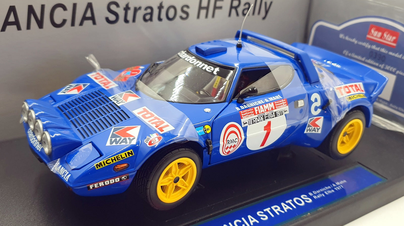 Sun Star 1/18 Scale 4512 - Lancia Stratos Rally Elba 1977 #1 B.Darniche