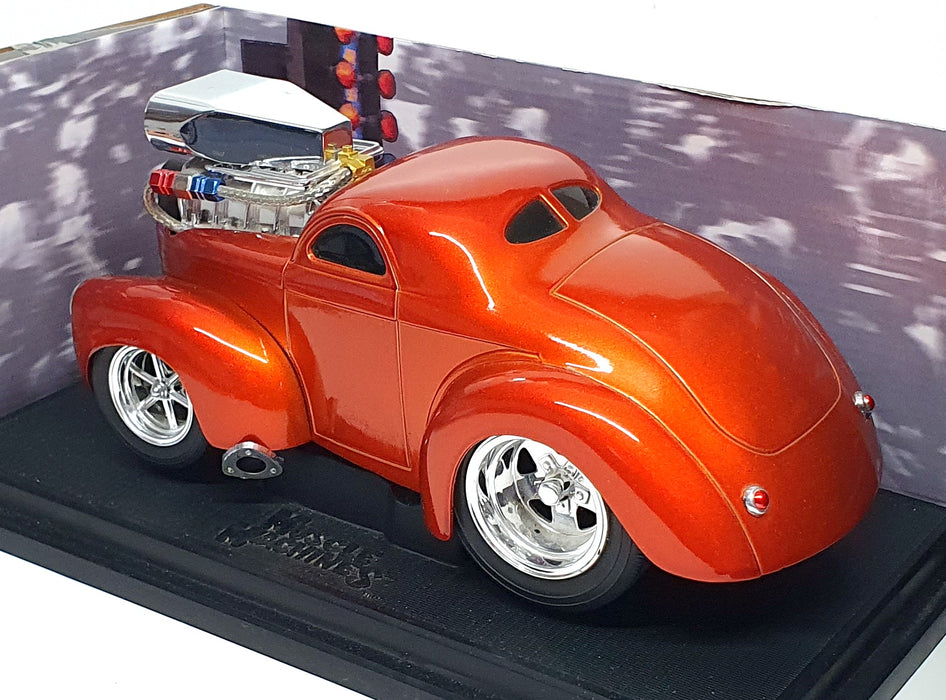 Muscle Machines 1/18 Scale 71166 - 1941 Willys Coupe - Met. Dk. Orange