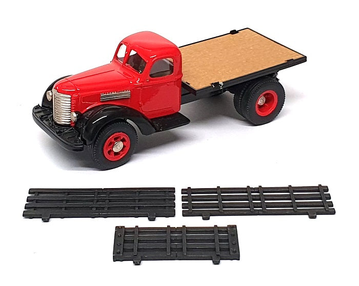 U.S. Model Mint 1/43 Scale US-28 1947 International KB-12 Stake Truck Red/Black