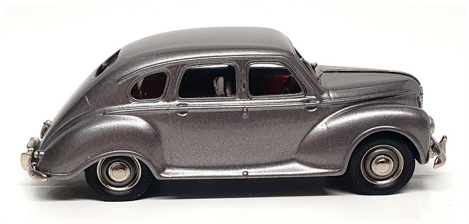 Lansdowne 1/43 Scale LDM26 - 1953 Jowett Javelin - Athena Grey