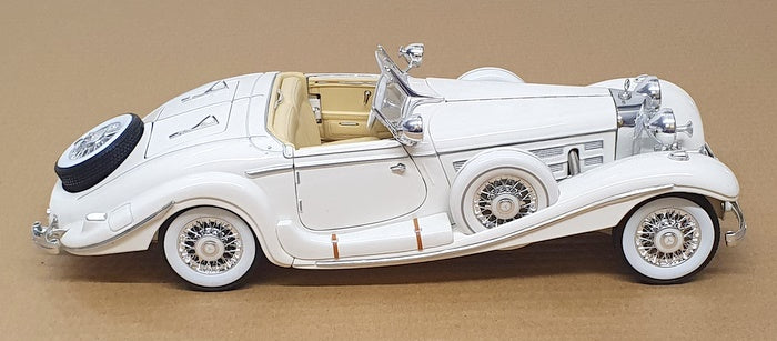 Maisto 1/18 Scale 25625T - 1936 Mercedes Benz 500k Special Roadster - White
