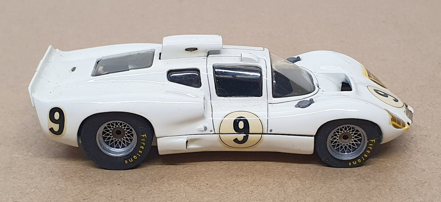 SMTS 1/43 Scale 23126M - Chaparral Race Car #9 - White