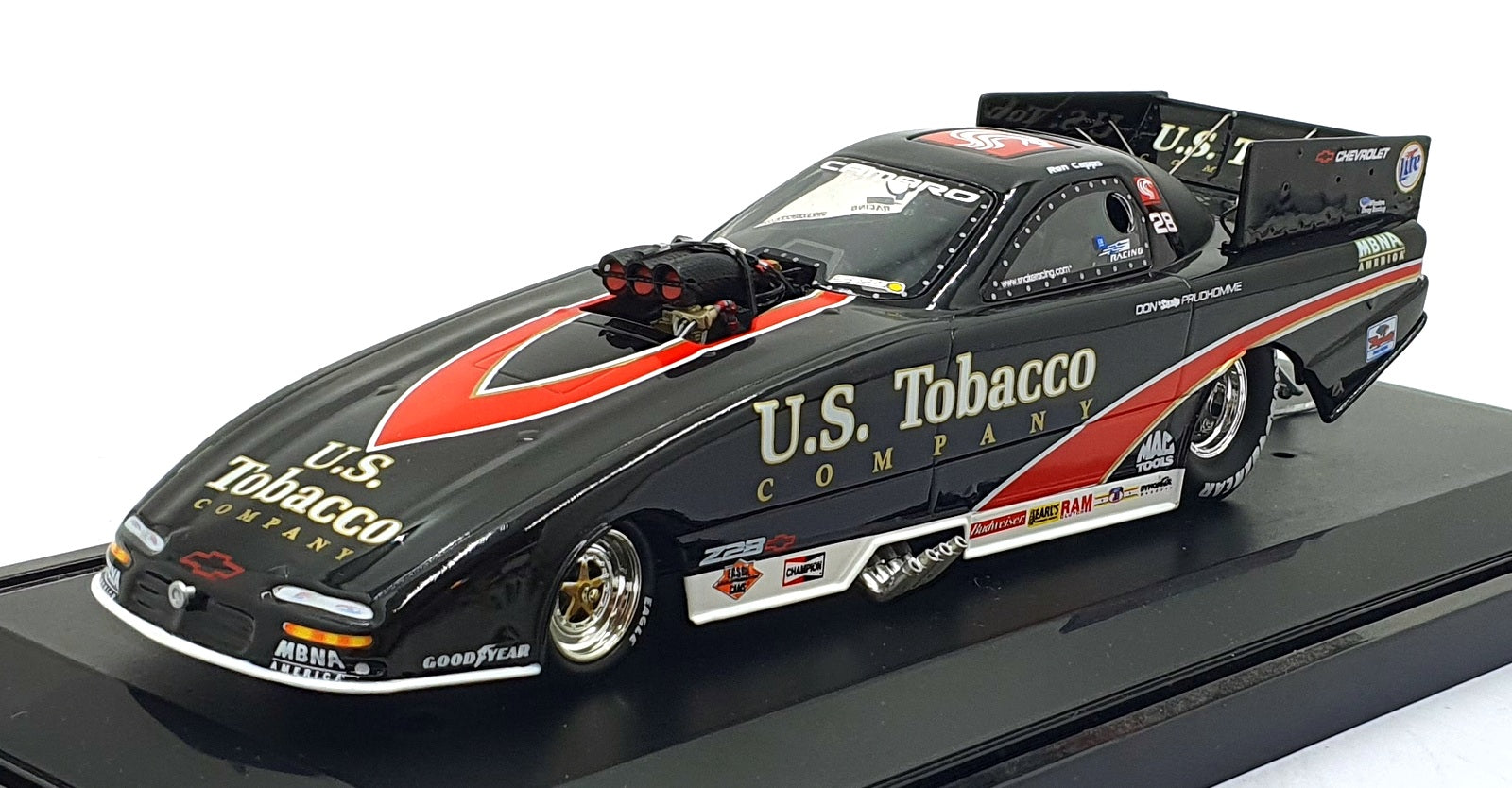 Action 1/24 Scale 100909 Chevrolet Funny Car Dragster - Ron Capps
