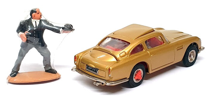 Corgi 1/43 Scale 04201 James Bond 007 Aston Martin DB5 & Oddjob Figure - Gold