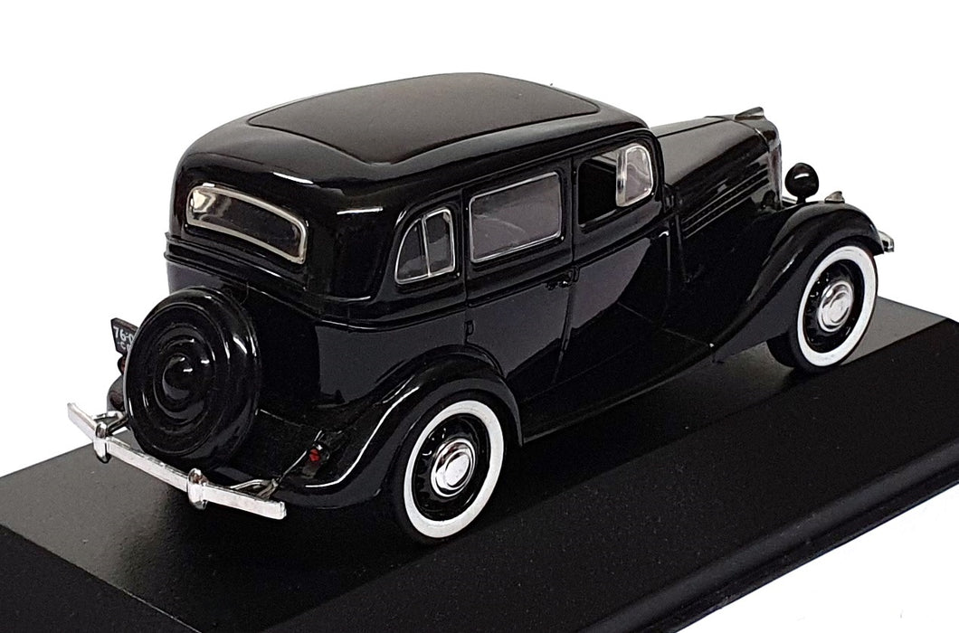 IST Models 1/43 Scale Diecast IST112 - 1942 Gaz 11-73 - Black