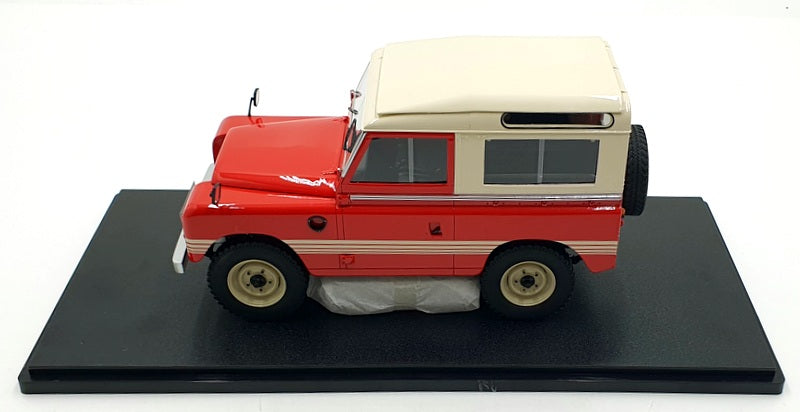 Cult Models 1/18 Scale CML114-4 - 1978 Land-Rover 88 Series III -  Red