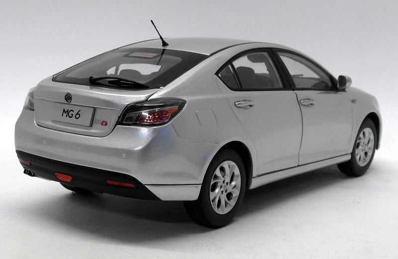 MG Motor UK 1/16 Scale Diecast - SOPS1960A-SIR MG 6 Silver Saloon