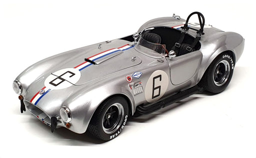 Kyosho 1/18 Scale DC12124X - Shelby Cobra 427 #6 SC Racing - Silver