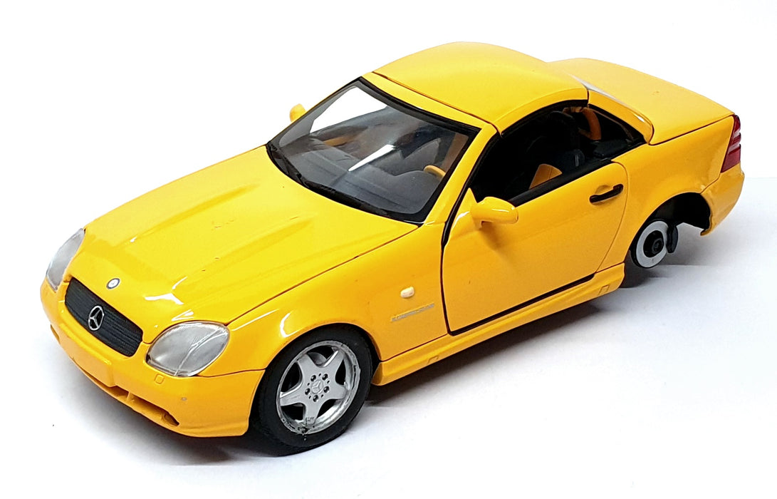 UT Models 1/18 Scale Diecast 26152 - Mercedes Benz SLK AMG - Yellow