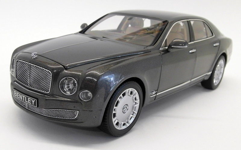 Minichamps 1/18 Scale Diecast NVBL843 - Bentley Mulsanne 2010 Metallic Grey