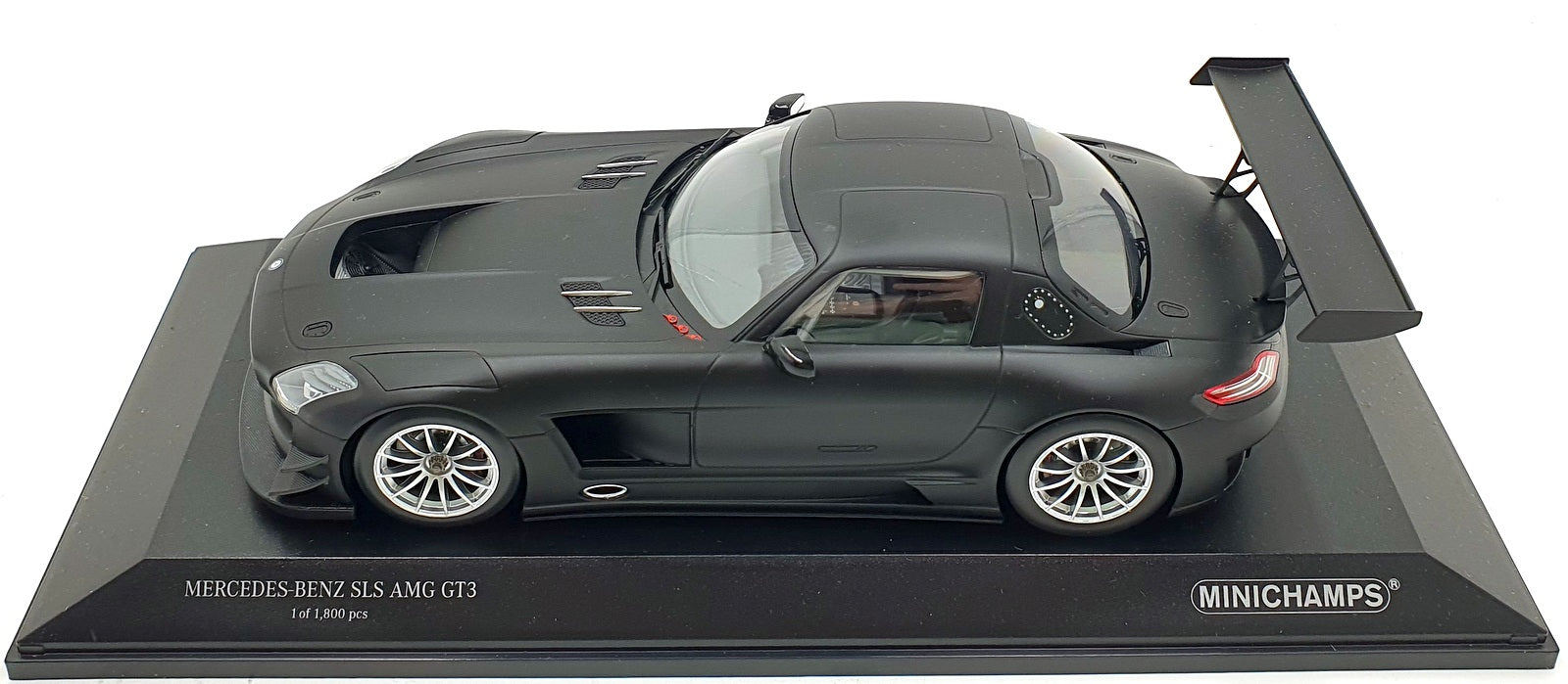Minichamps 1/18 Scale 151 113101 - Mercedes-Benz SLS AMG GT3 Street 2011 Black