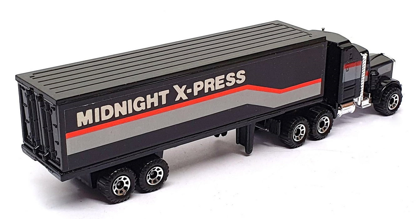 Matchbox 1/100 Scale CY9 - Kenworth Box Truck Midnight X-Press